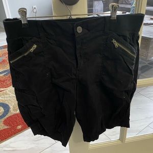 Black Sonoma Bermuda shorts. Size 10